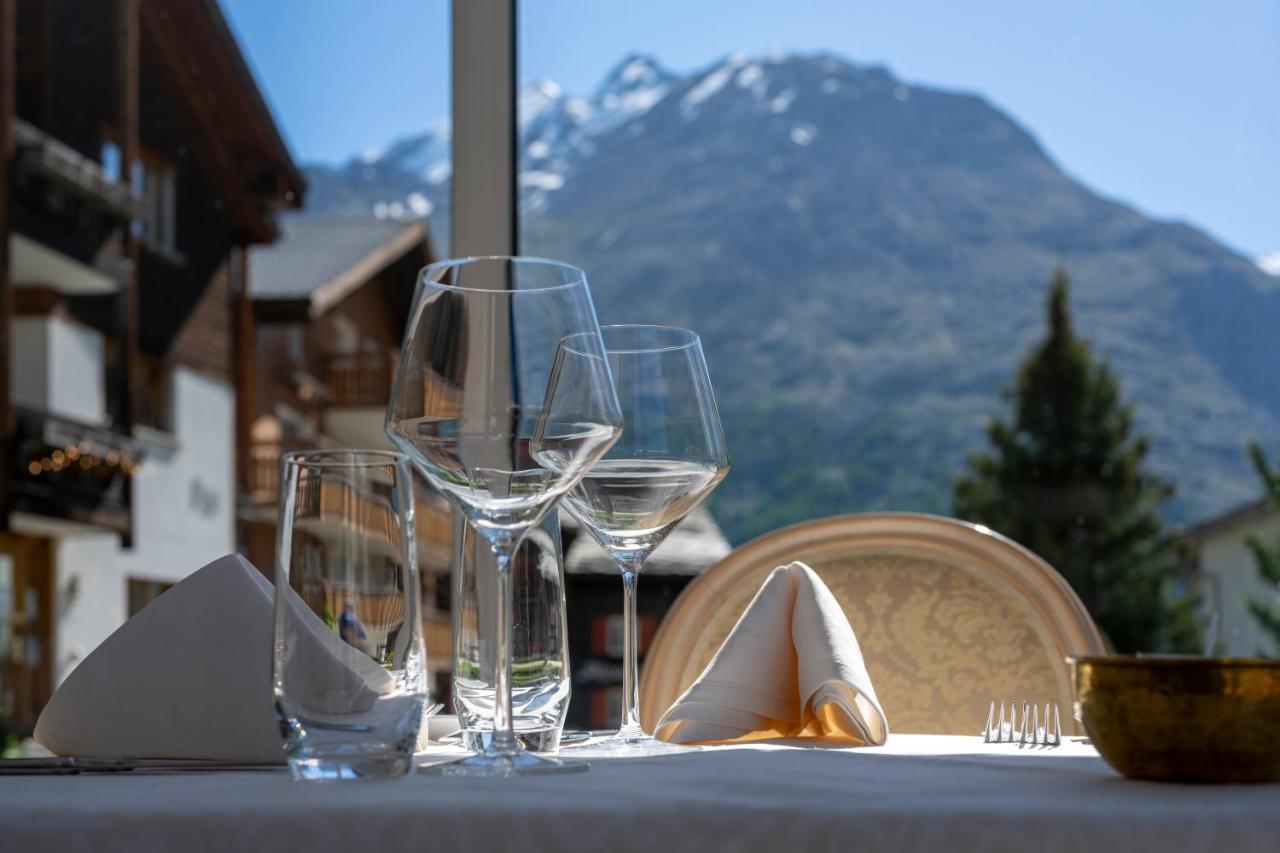 Wellnesshotel Schweizerhof Saas Fee المظهر الخارجي الصورة