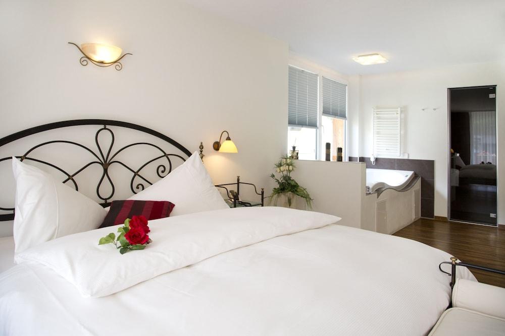 Wellnesshotel Schweizerhof Saas Fee المظهر الخارجي الصورة