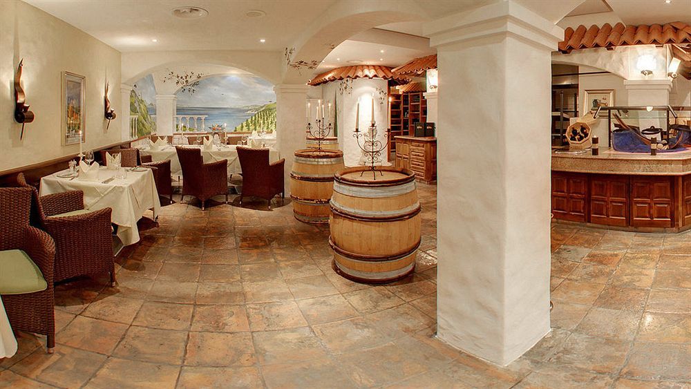 Wellnesshotel Schweizerhof Saas Fee المظهر الخارجي الصورة